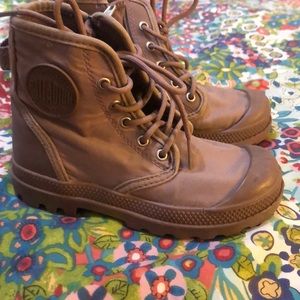 palladium boots sz 11